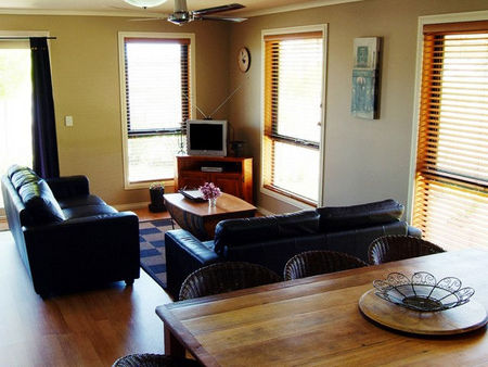 Tessenna Villa - Holiday Adelaide 4