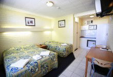 Esplanade Motel - Holiday Adelaide 3