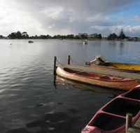 Deja Vu Lakes Entrance B and B - Holiday Adelaide