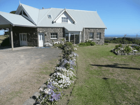 Loch Ard Bed And Breakfast - Holiday Adelaide 3