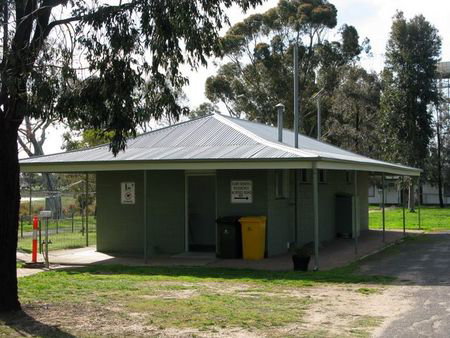 Murtoa Caravan Park - Holiday Adelaide 2