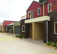 The Lakes Apartments - Holiday Adelaide