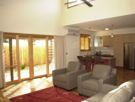 The Lakes Apartments - Holiday Adelaide 4