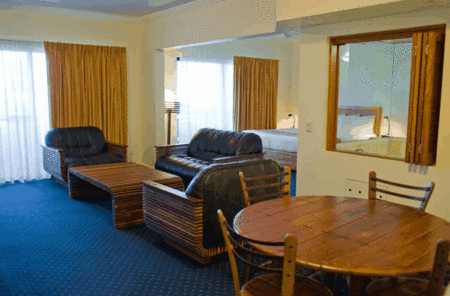 Kacys Bargara Beach Motel - Holiday Adelaide 3