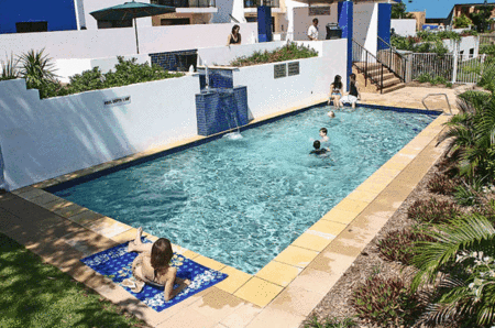 Kacys Bargara Beach Motel - Holiday Adelaide 5