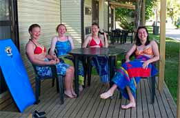 Lakes Ponderosa Holiday Park And Cabins - Holiday Adelaide 0