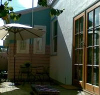 Luscombe Lodge B and B - Holiday Adelaide