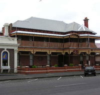 The Queenscliff Inn - Holiday Adelaide