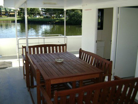 Boyds Bay Houseboat Holidays - Holiday Adelaide 3