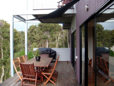 Yolla - Holiday Adelaide 1