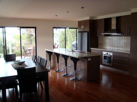 Yolla - Holiday Adelaide 2