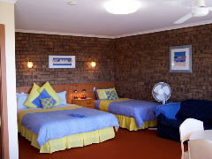 Mallacoota Blue Wren Motel - Holiday Adelaide 1