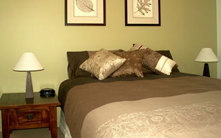 Glengarriff Town Houses - Holiday Adelaide 1