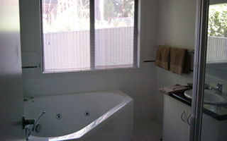Glengarriff Town Houses - Holiday Adelaide 5