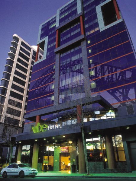 Vibe Hotel North Sydney - Holiday Adelaide 0