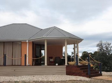 Aurora Cottages - Holiday Adelaide 4