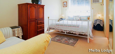 Melba Lodge - Holiday Adelaide 2