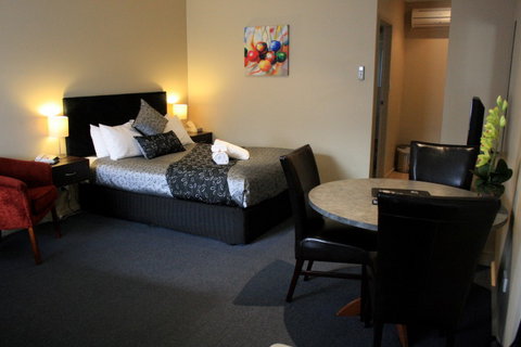 Comfort Inn May Park - Holiday Adelaide 0