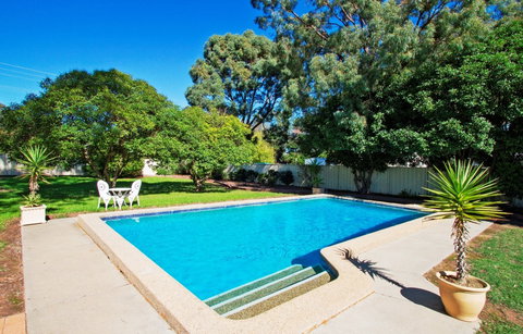 Wattle Motel - Holiday Adelaide 0