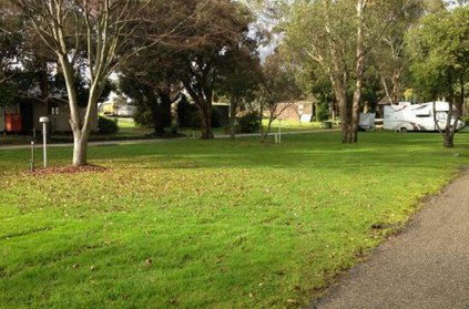 Moe Gardens Caravan Park - Holiday Adelaide 4