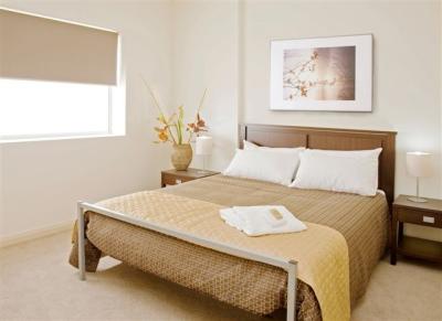 Glenelg Pacific Apartments - Holiday Adelaide 4