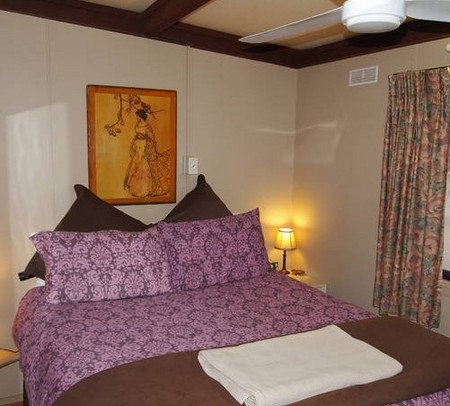 Lyle Hill Accommodation - Holiday Adelaide 2