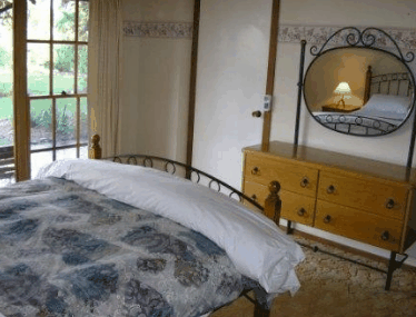 Mansfield House - Holiday Adelaide 5