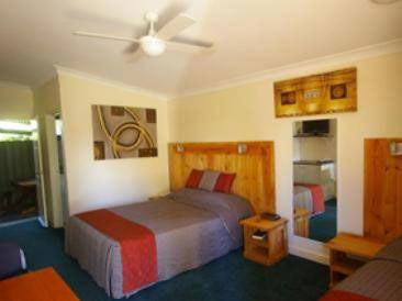 Best Western Harvest Lodge Motel - Holiday Adelaide 1