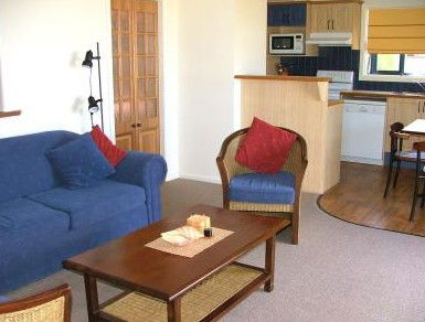 Club Yamba Luxury Villas - Holiday Adelaide 3