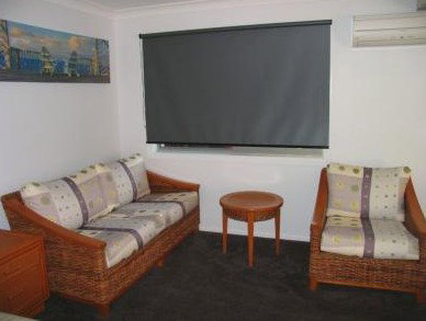 Next Yamba Norfolk Motel - Holiday Adelaide 3