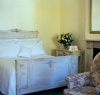 Kathryn's on Queen - Holiday Adelaide