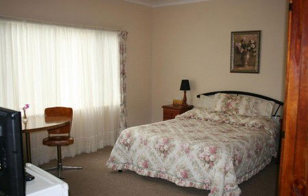 Woodridge Park Country Retreat - Holiday Adelaide 0