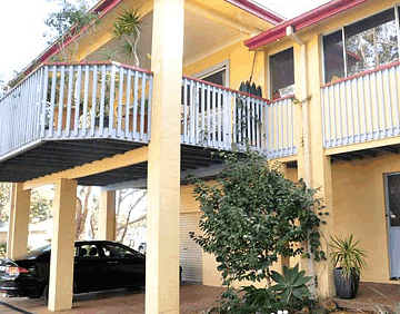 Surfside Retreat - Holiday Adelaide 0