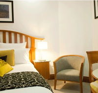 The Inchcolm Hotel - Holiday Adelaide