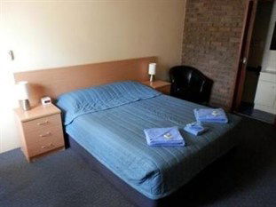 Benjamin Singleton Motel - Holiday Adelaide 1