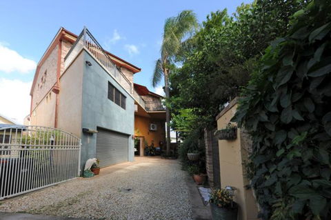 Rooftops Bed & Breakfast - Holiday Adelaide 10