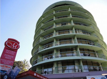 Metro Hotel Tower Mill - Holiday Adelaide 1