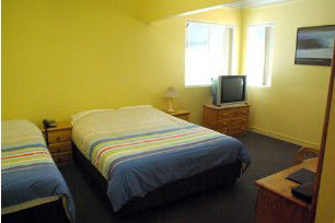 Dorchester Inn - Holiday Adelaide 2