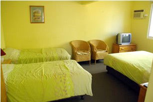 Dorchester Inn - Holiday Adelaide 4