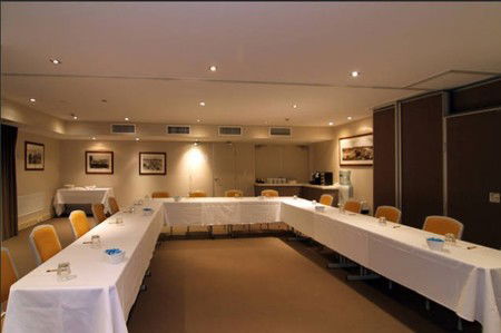 Quality Sands Hotel - Holiday Adelaide 1