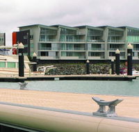 Peninsula Airlie Beach - Holiday Adelaide