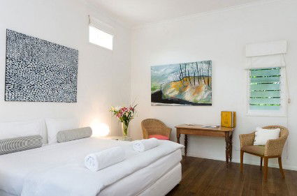 Byron Cove Beach House - Holiday Adelaide 0