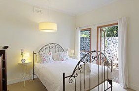 Abaca - Holiday Adelaide 4
