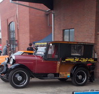 Vintage Fun Hire Cars - Holiday Adelaide