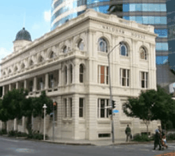 Naldham House - Holiday Adelaide