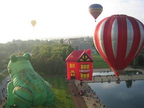 Balloon Safari - Holiday Adelaide 2