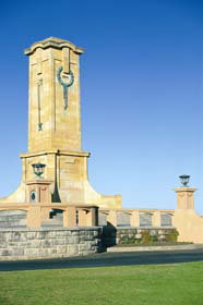 Fremantle War Memorial - Holiday Adelaide 0