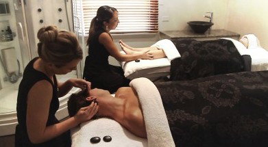 Cove Spa - Holiday Adelaide 3