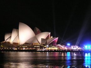 Sydney Opera House - Holiday Adelaide 3
