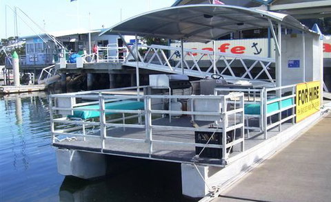 Clarence River BBQ Boats - Holiday Adelaide 0
